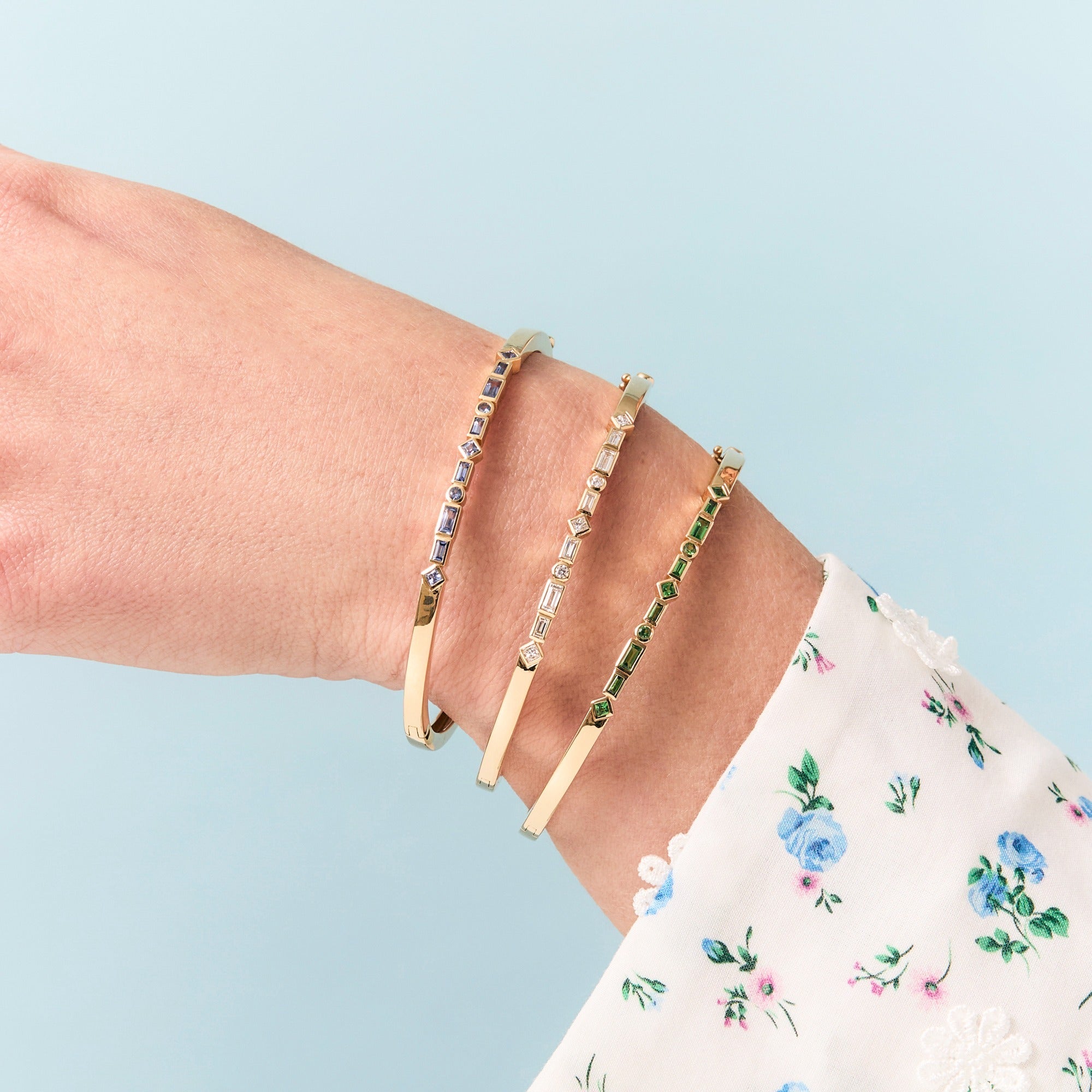 The Mini Voyager 18K Bangle