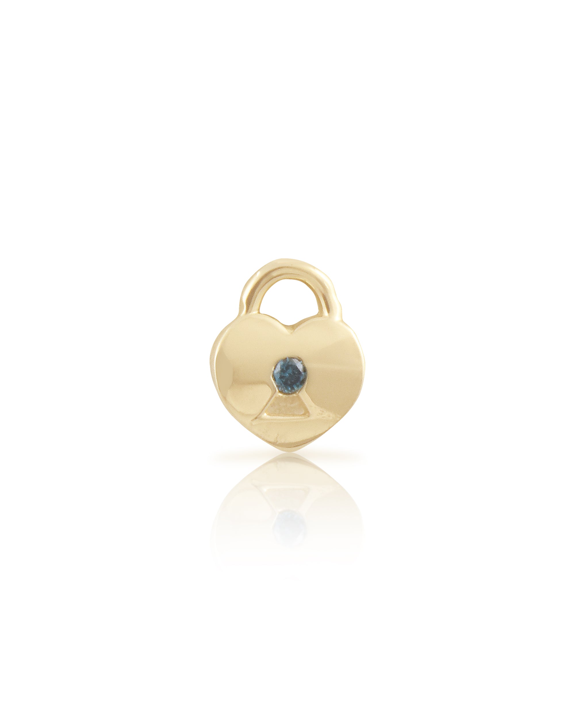 Arete con candado en forma de corazón de diamantes de 14 quilates