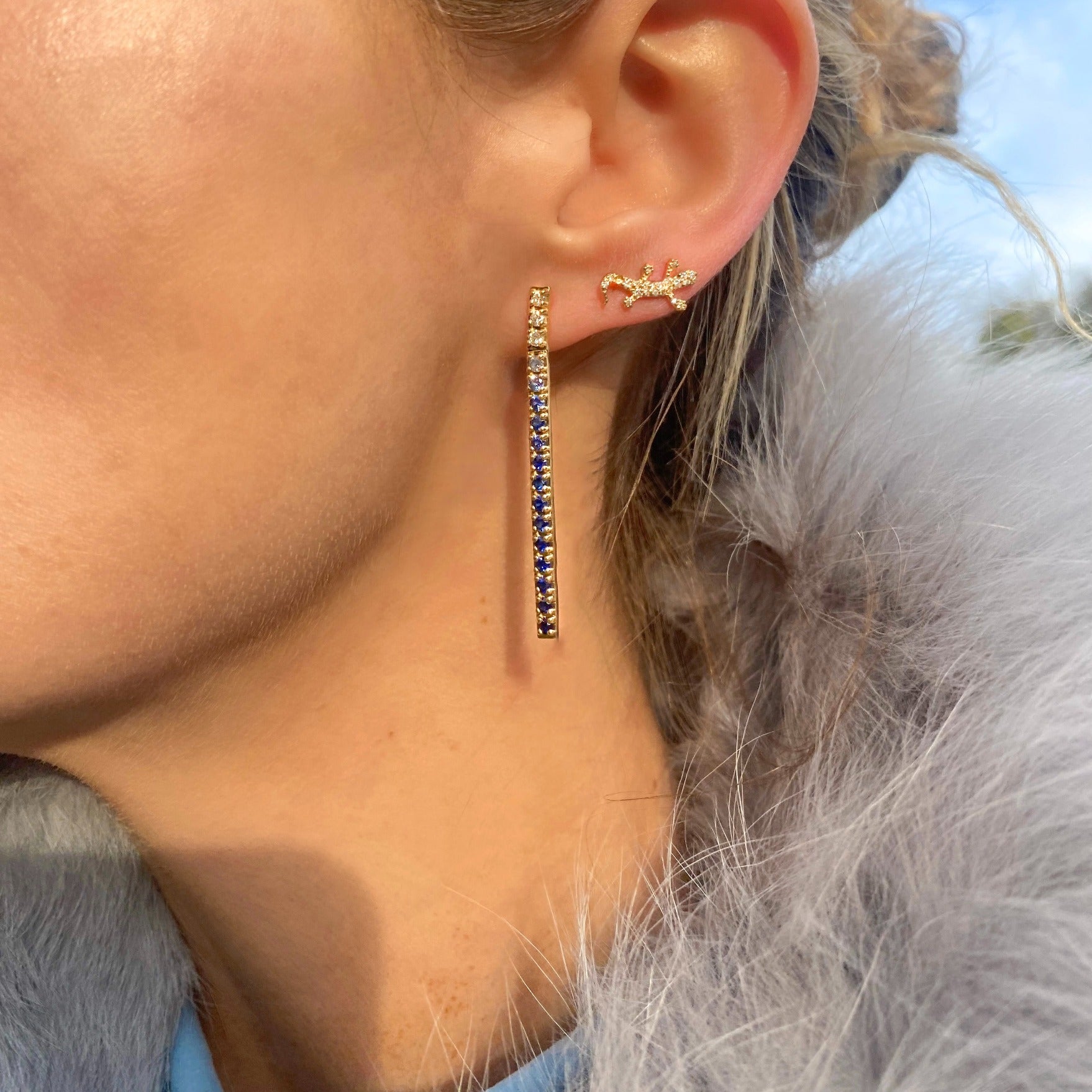 Arete de salamandra con diamantes de 14 quilates