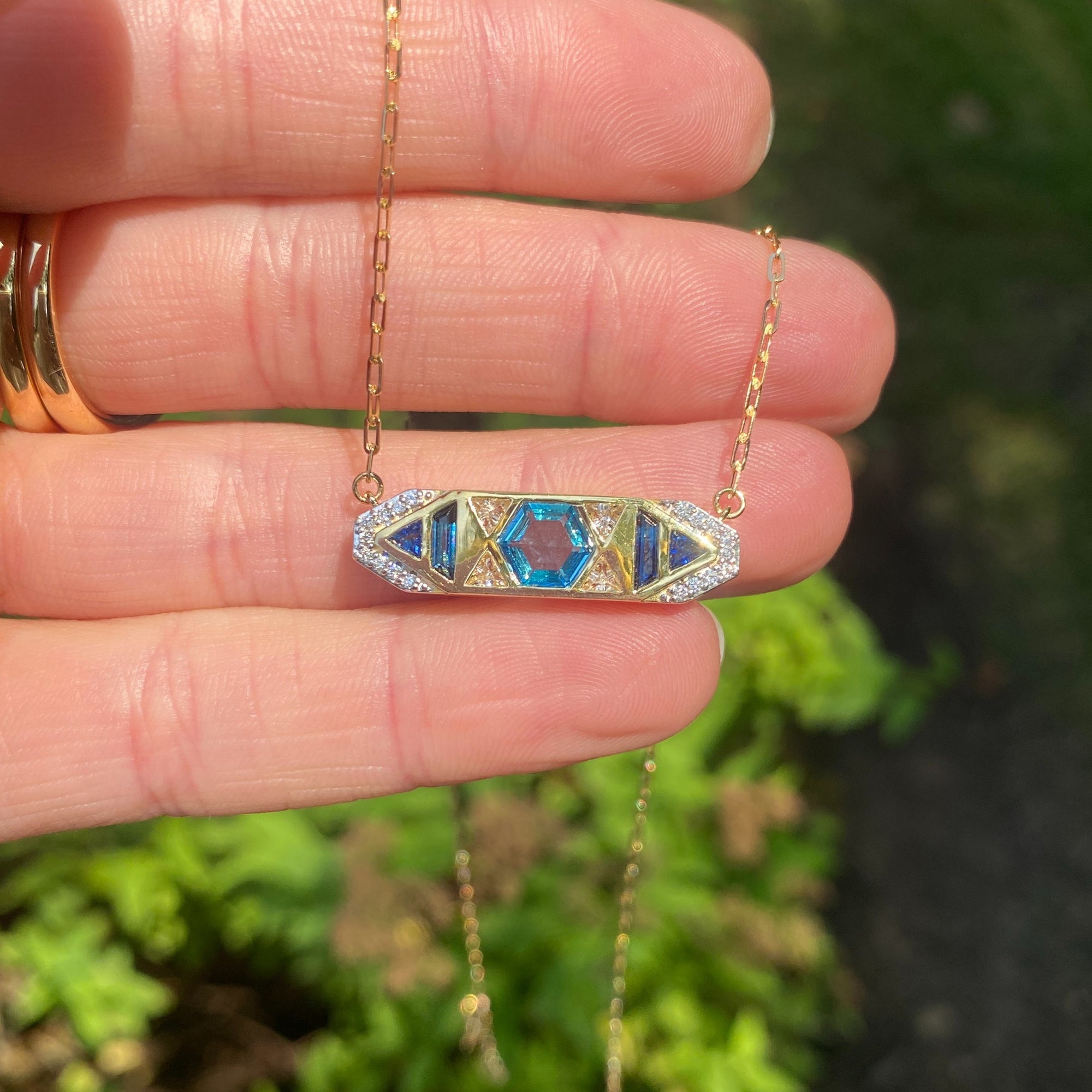 The Altruist 18K Gemstone Pendant Necklace