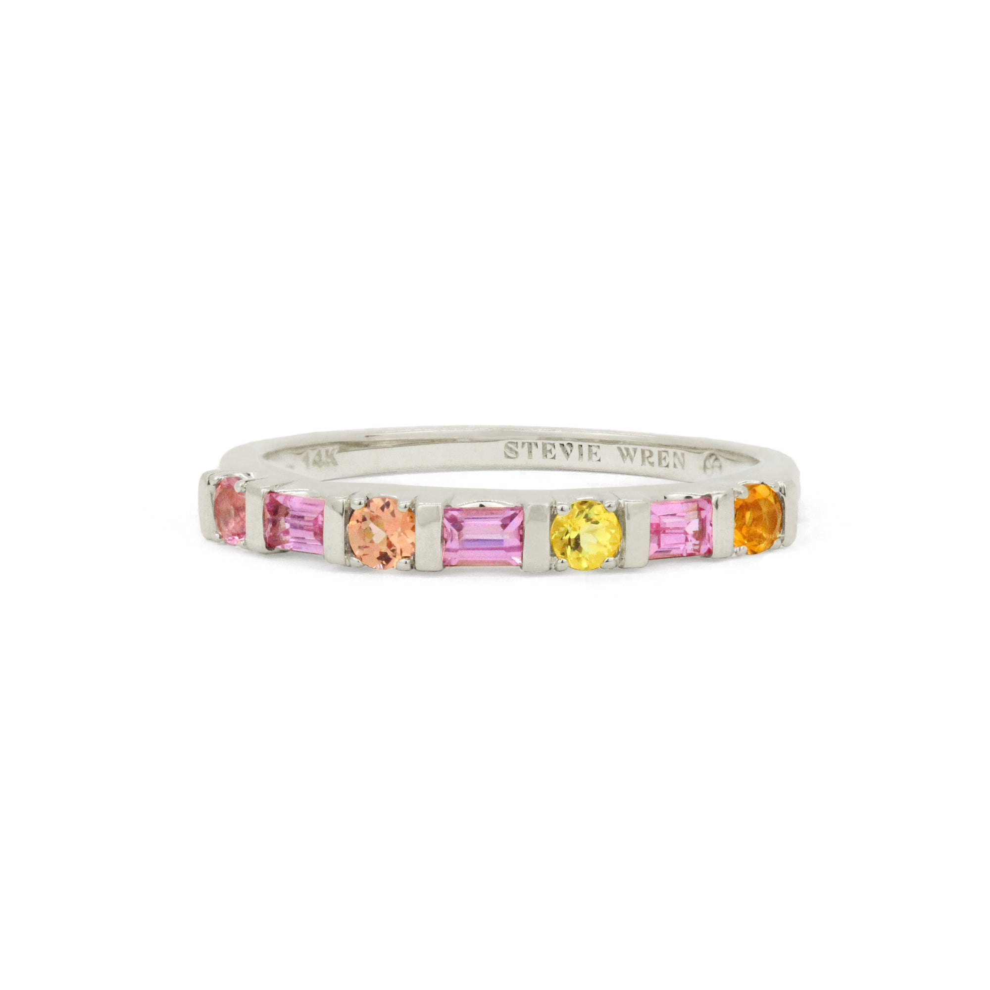 Anillo de piedras preciosas con juego de barra de 14 quilates de talla princesa y redonda