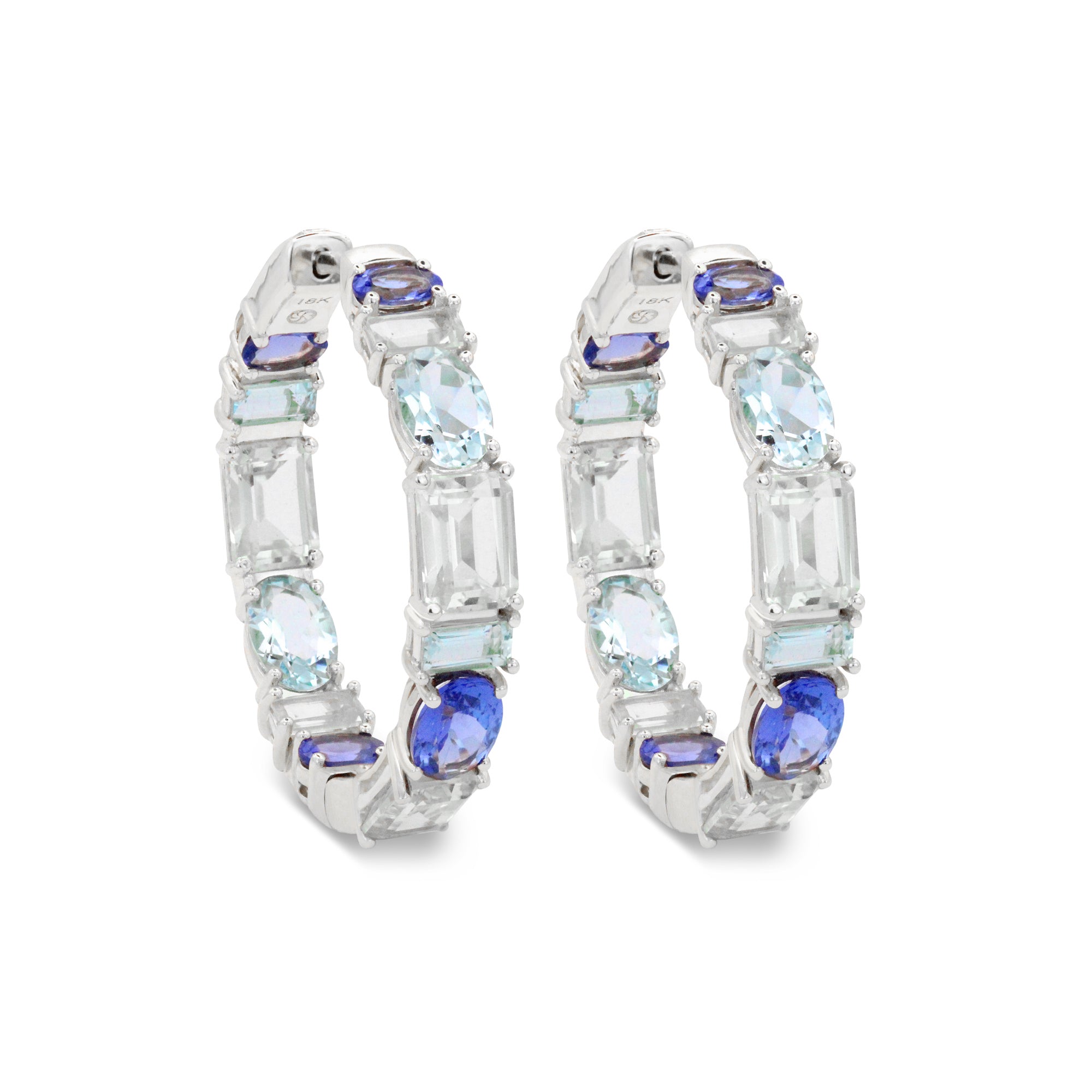 Los aros de piedras preciosas de 18 quilates de Drama Queen