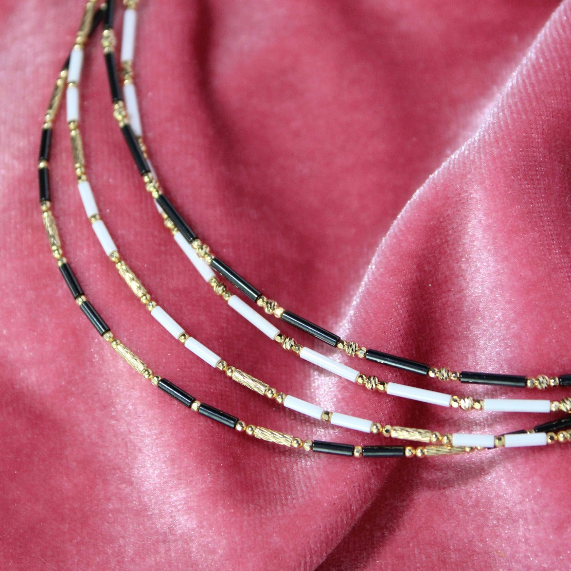 Handmade 18K Etched Round Bead Ceramic Necklace