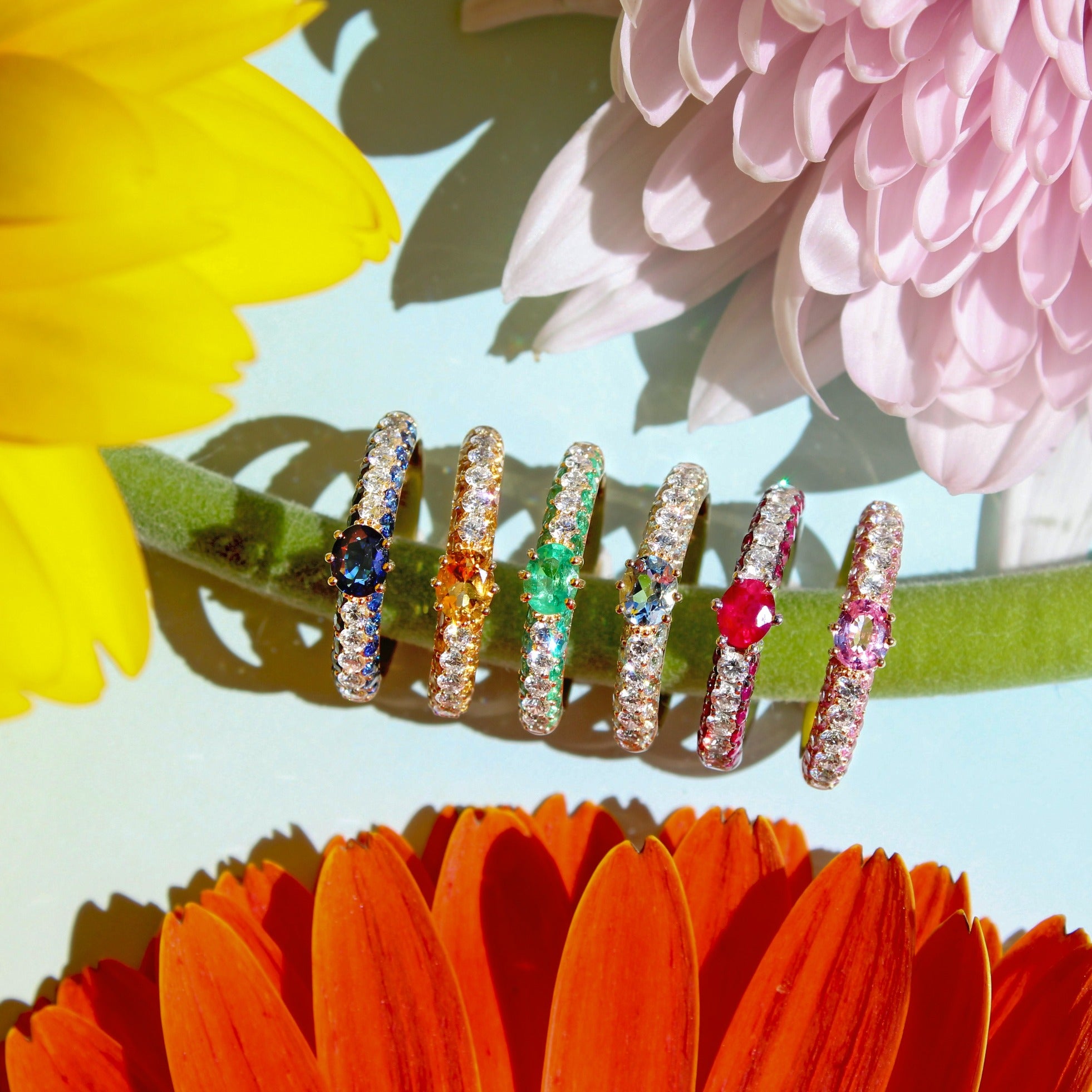 The Cirque 18K Gemstone & Diamond Ring