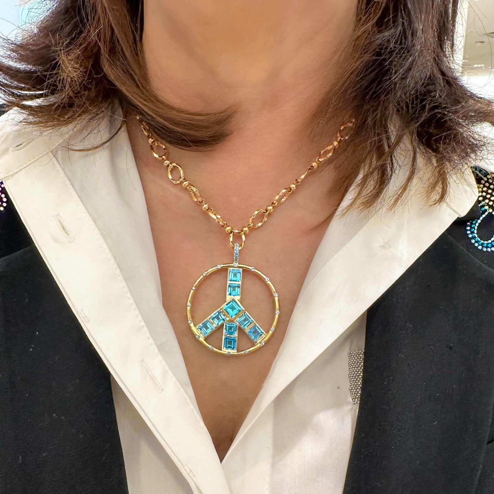 Nirvana 18K Gemstone Peace Pendant